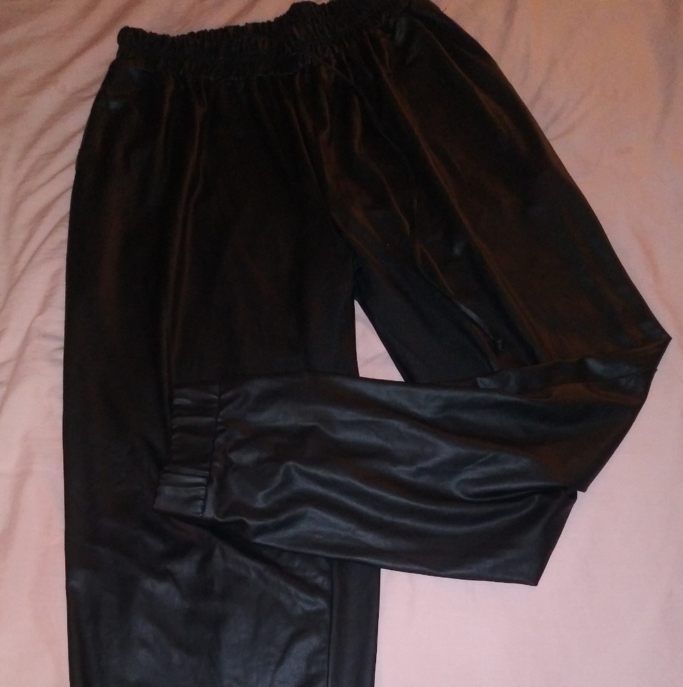 Good Time USA Faux Leather Jogger Pants ?Lg